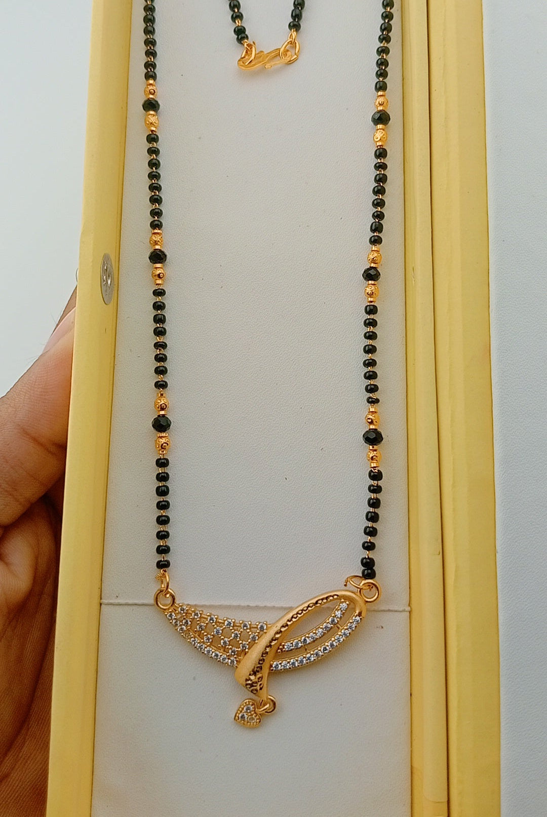 Fancy mangalsutr