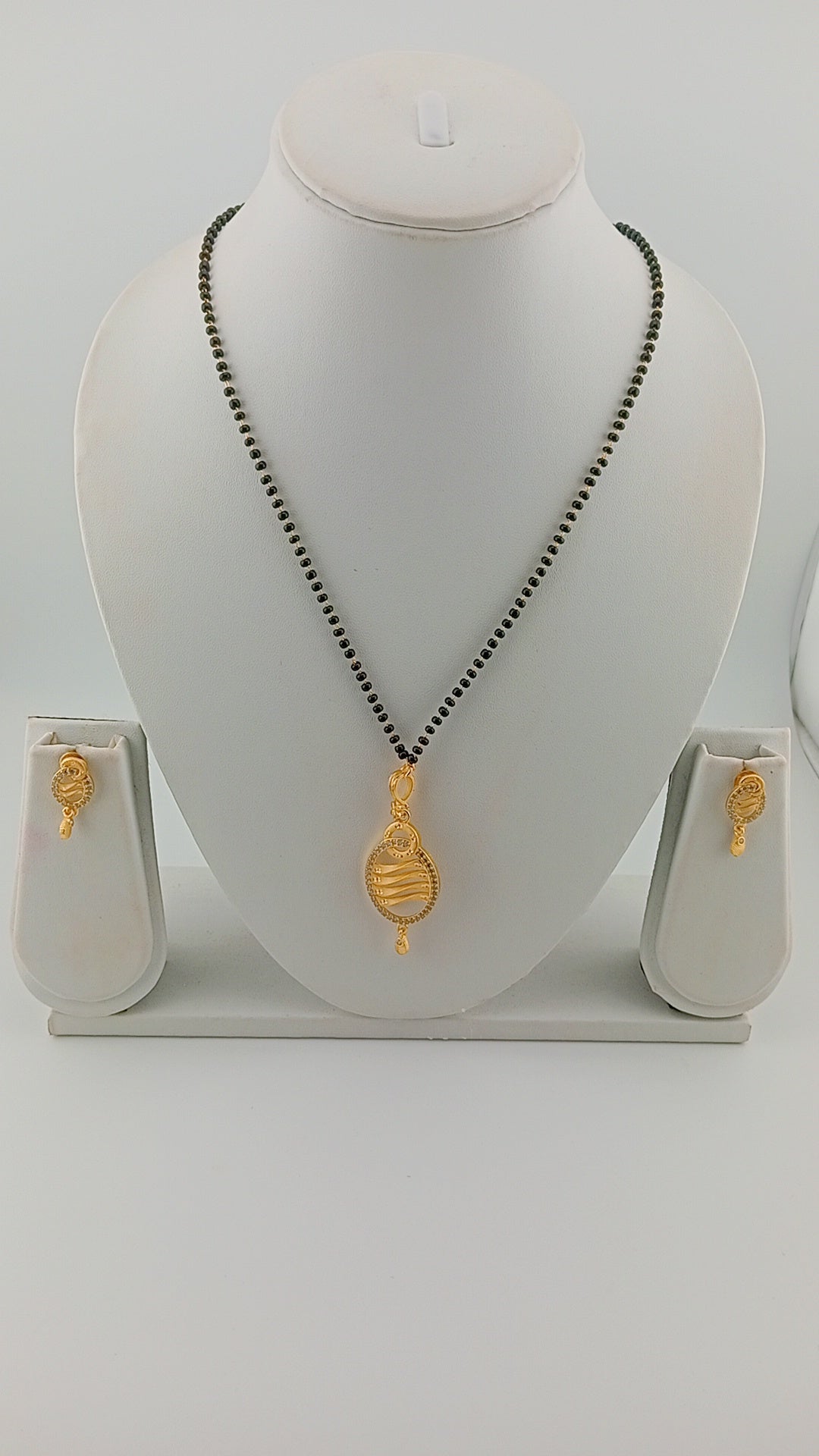 Fancy mangalsutr