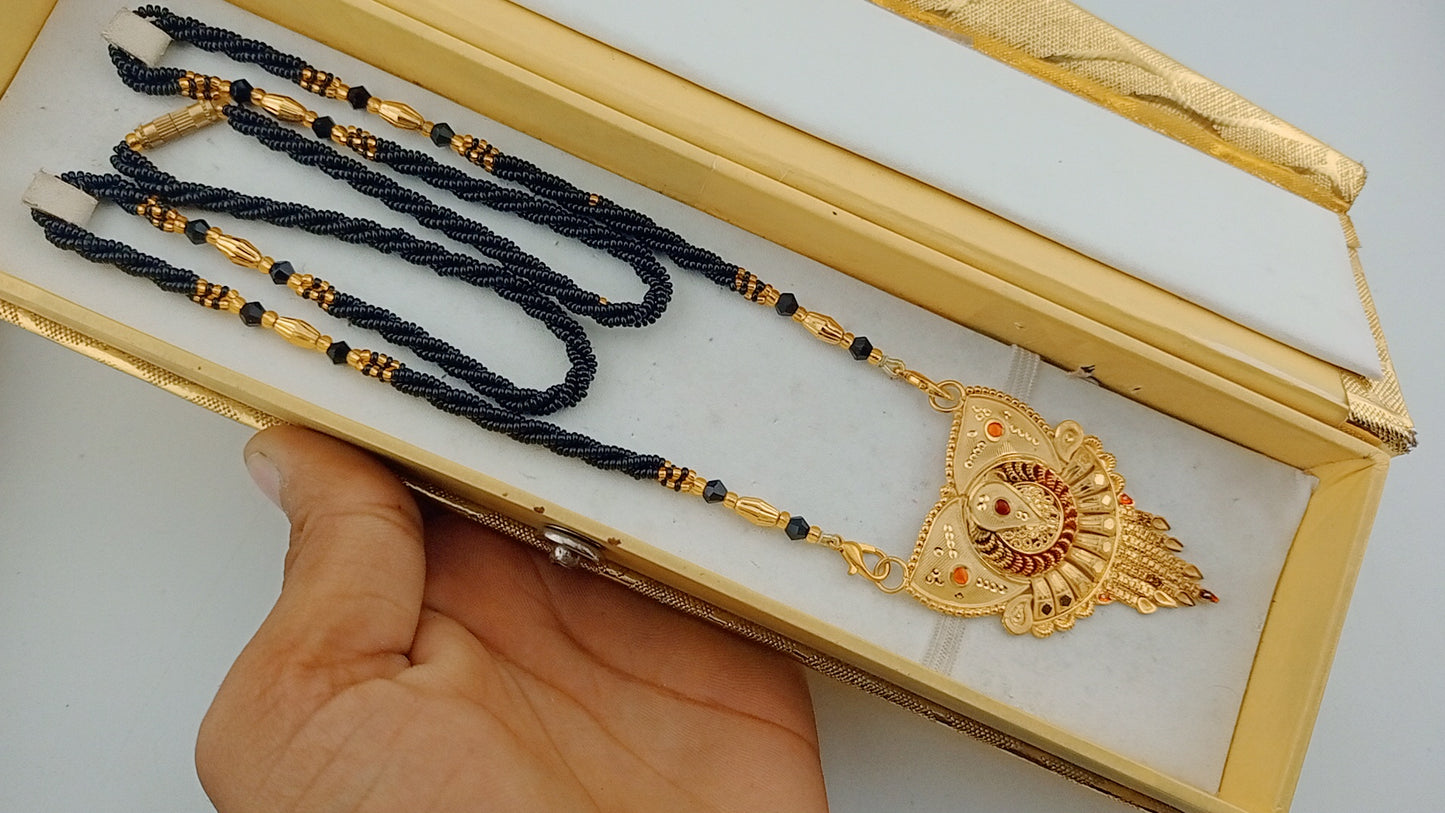 Small mangalsutra