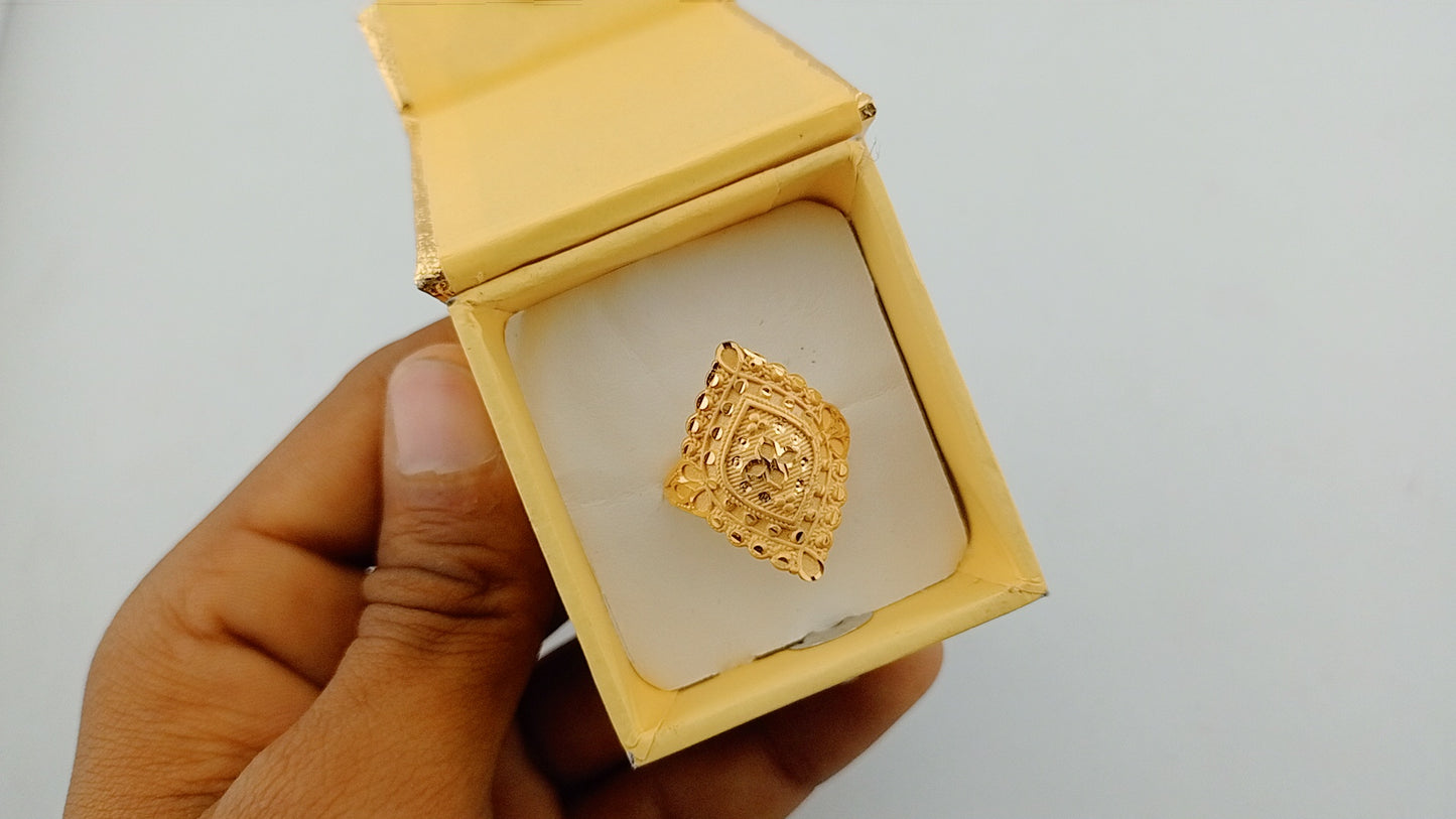 Fancy ring