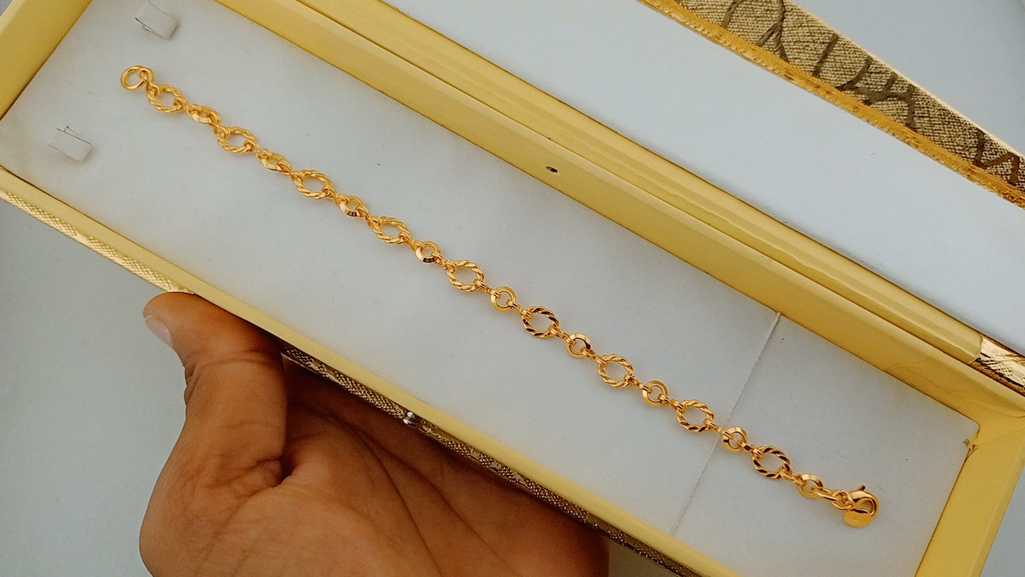 Ladies bracelet