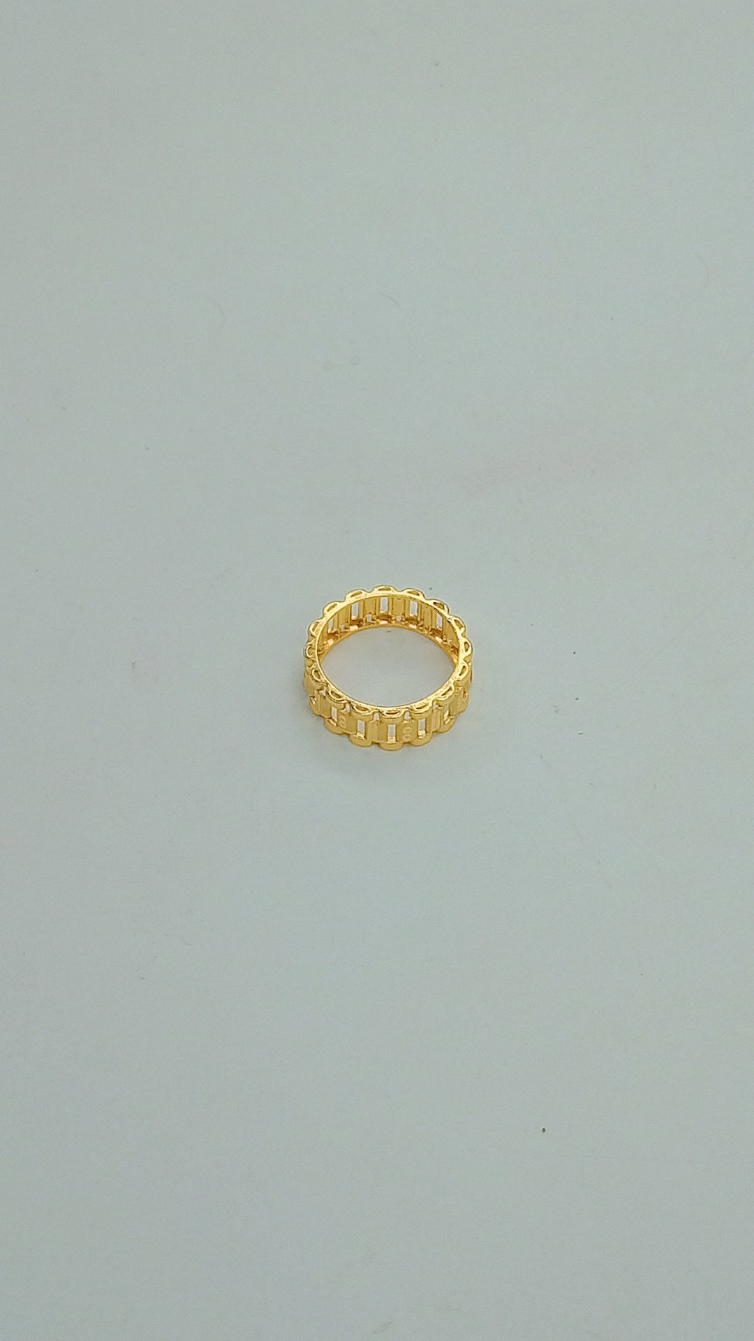 Jents ring