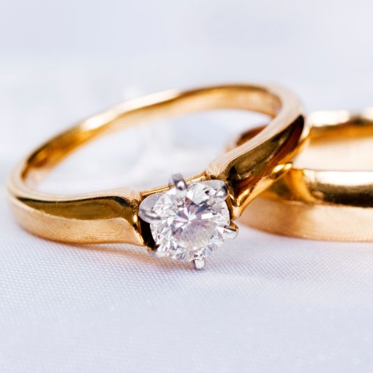 Ladies ring