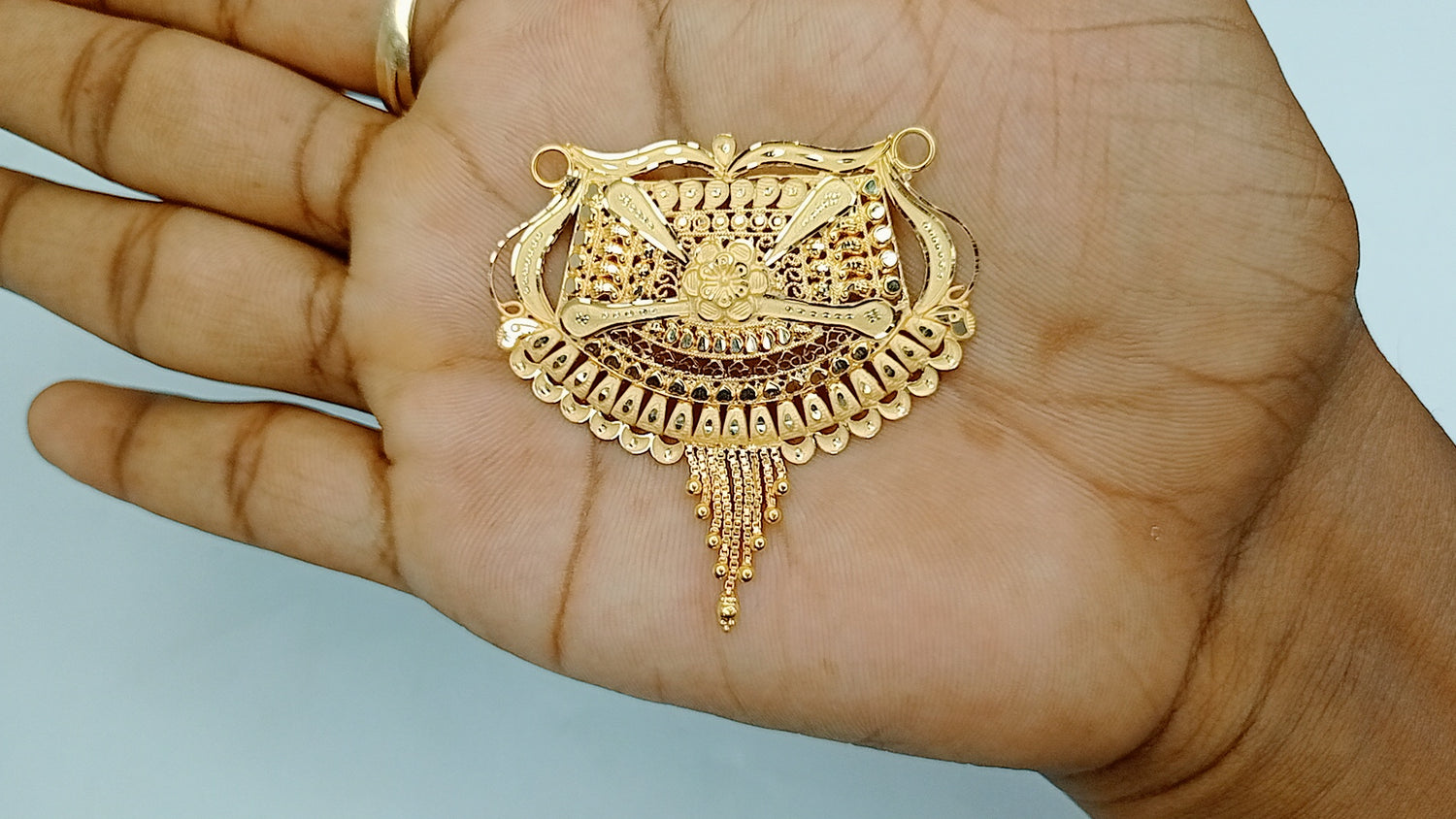 Pata Mangalsutra Buy Now