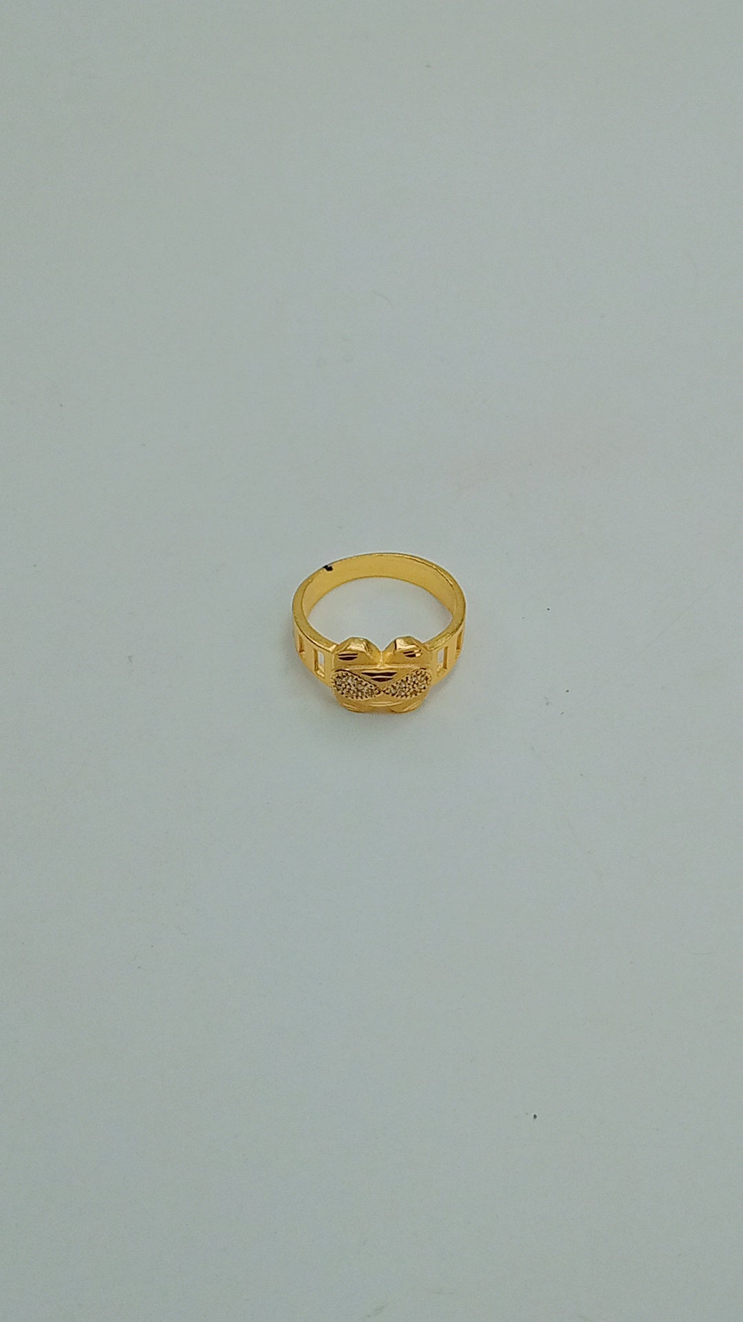 Jents ring