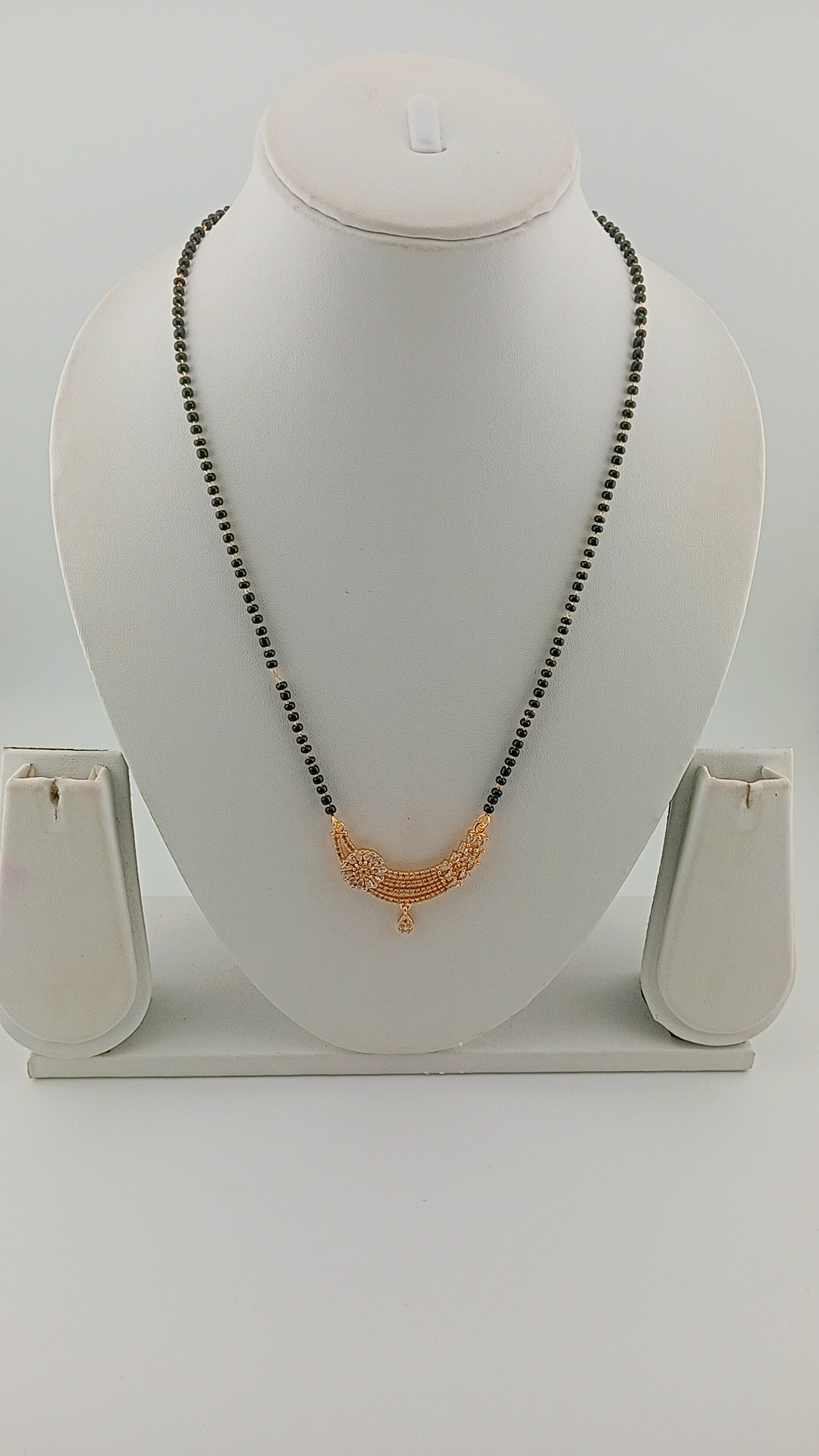 Fancy mangalsutr