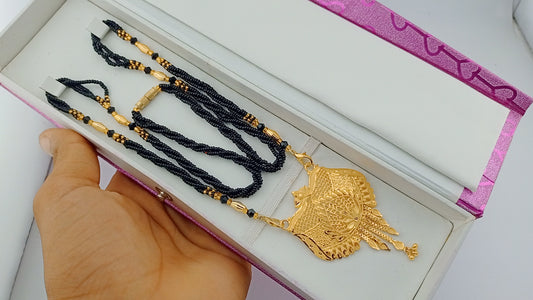 Small mangalsutra