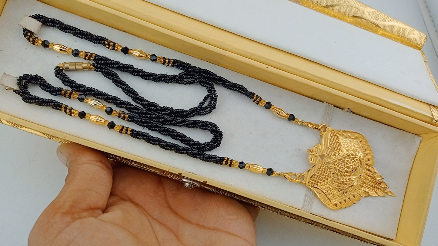 Small mangalsutra