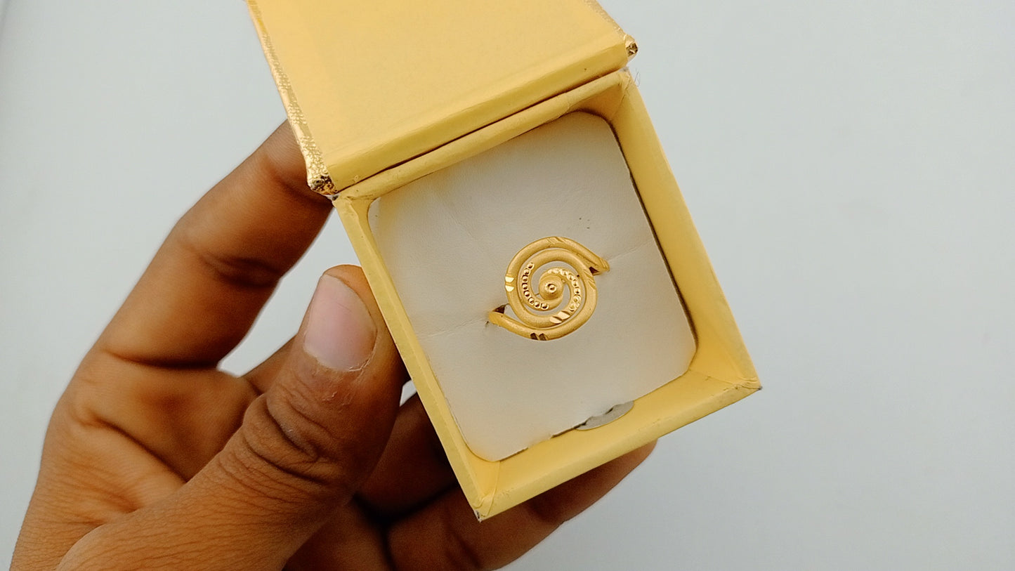 Fancy ring