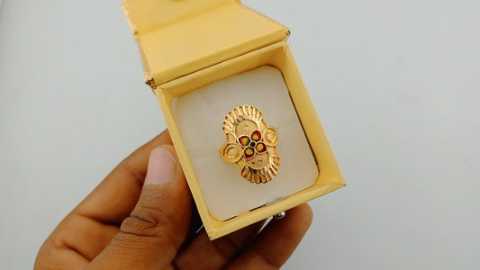Fancy ring