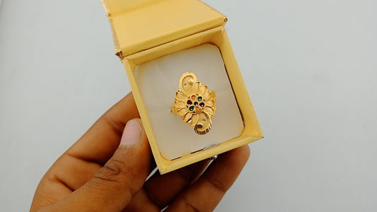 Fancy ring
