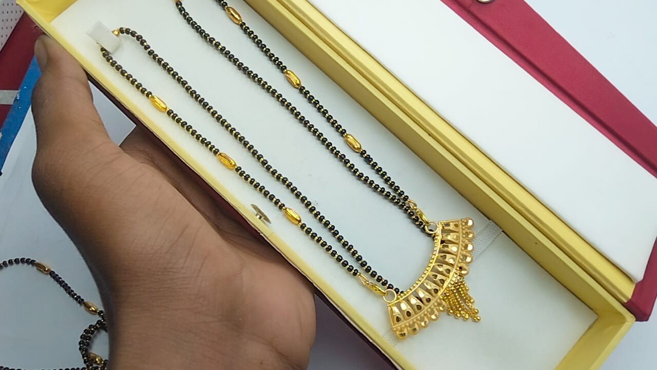 Simple mangalsutra