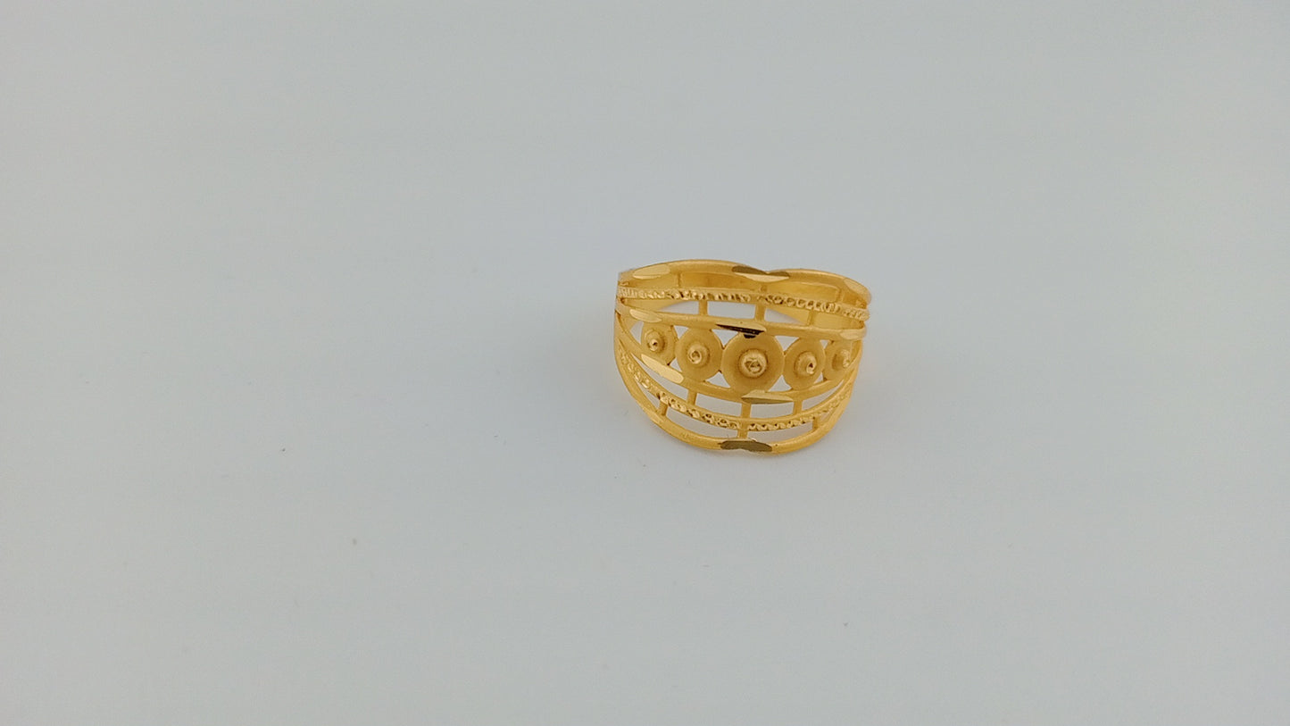 Fancy ring