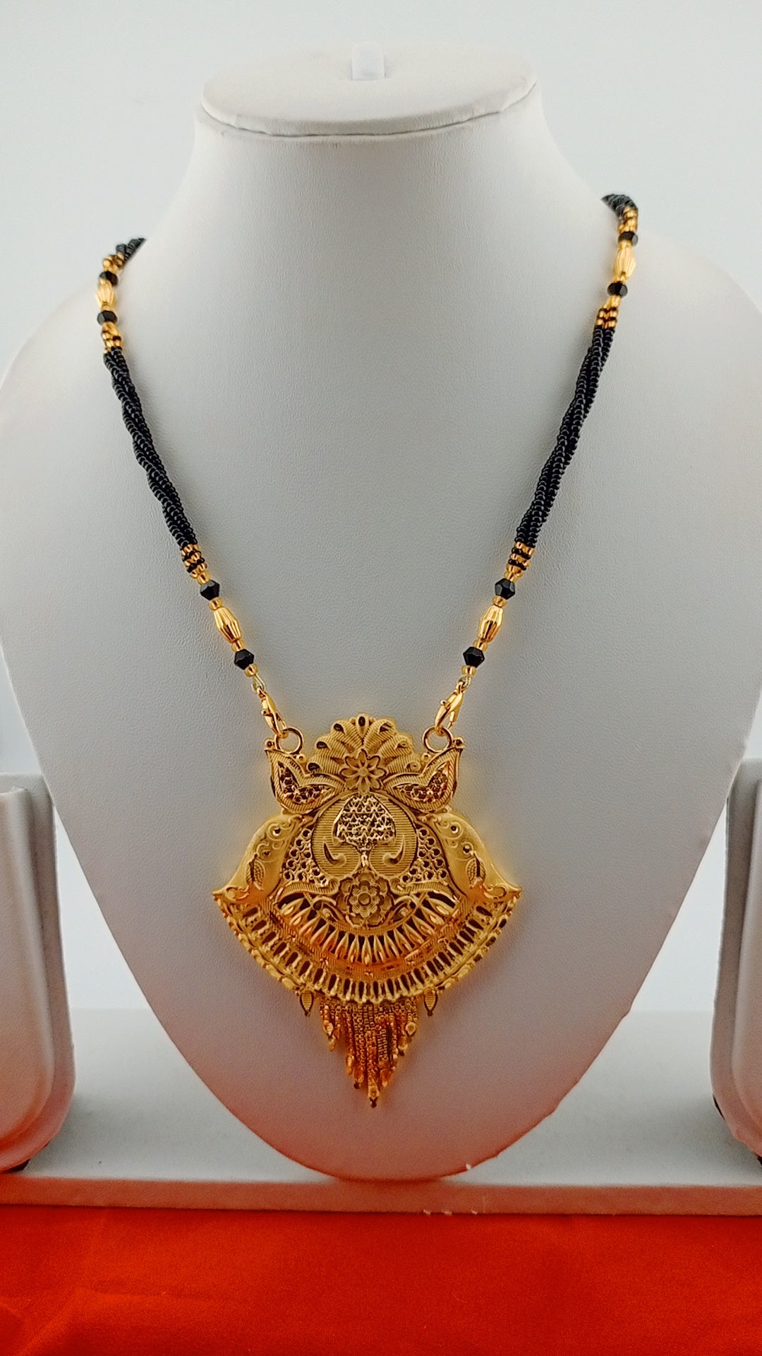 Big mangalsutra