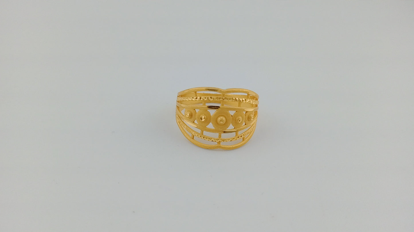 Fancy ring